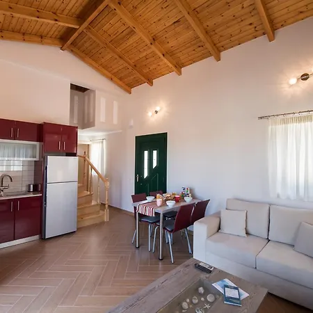 Lefkogea & Villa *